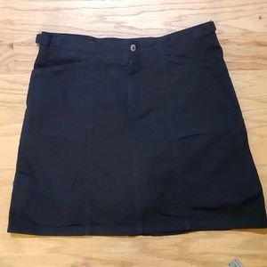 Black mini skirt with built-in shorts size xs